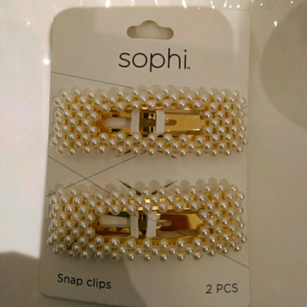 Hair accessories!